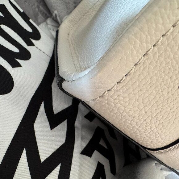 Marc Jacobs The Wicked Witch Leather Medium Tote Bag - Picture 7 of 8